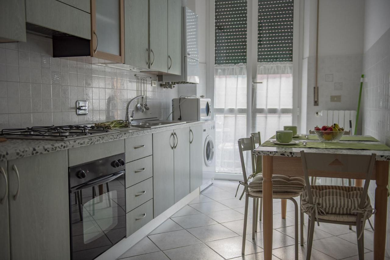 Casa Amati - Sea House Apartments San Vincenzo Buitenkant foto